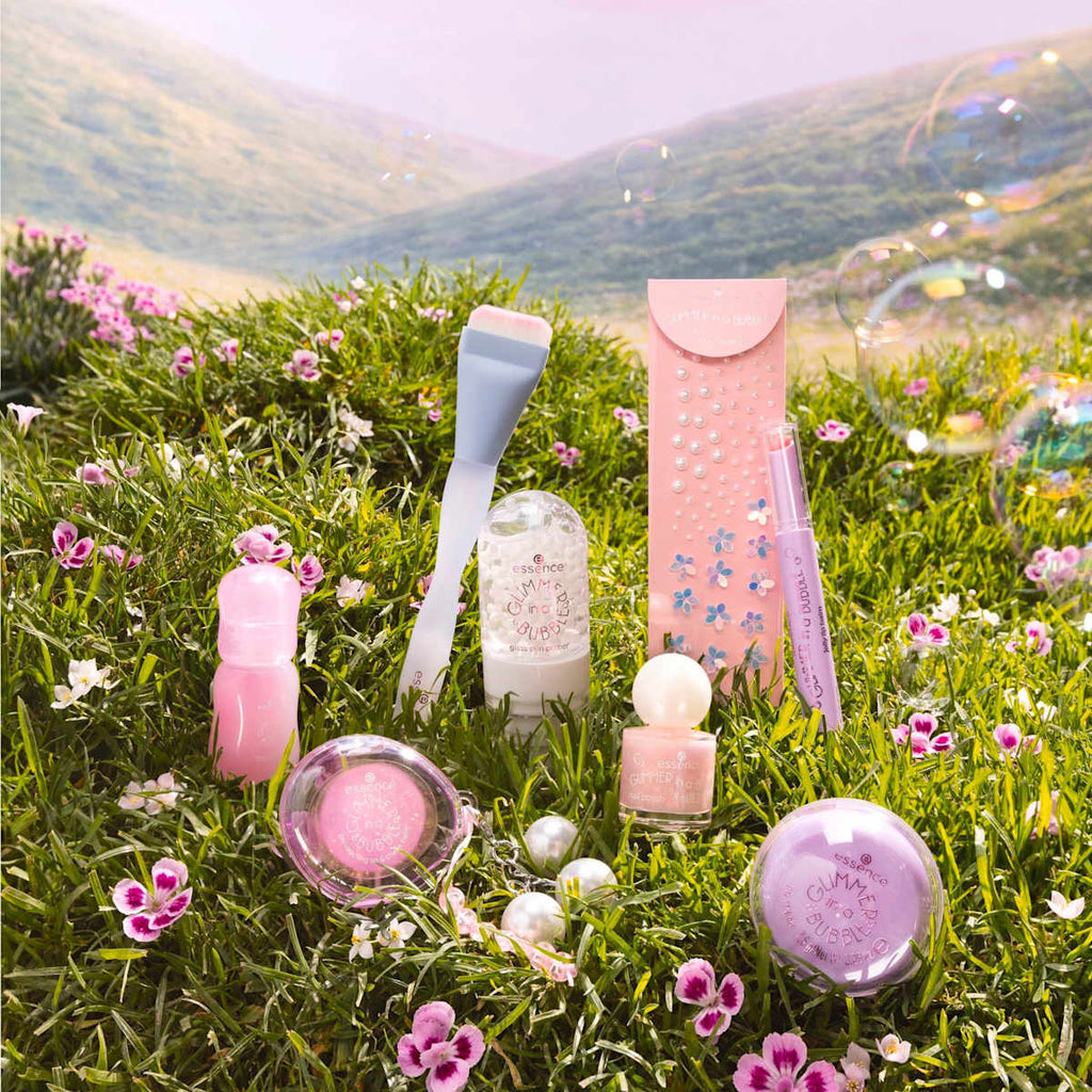 essence Lip Balm Glimmer In A Bubble Jelly 01 Chasing Bubbles, 1.6 g